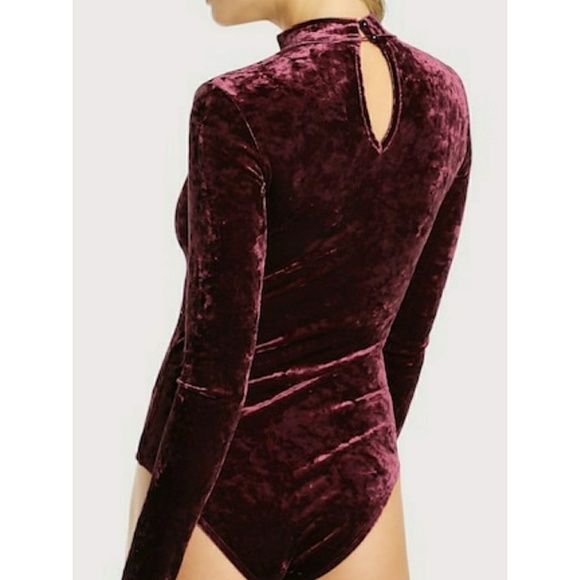 ✨ 3 items for $50 - Picture 3 of 6